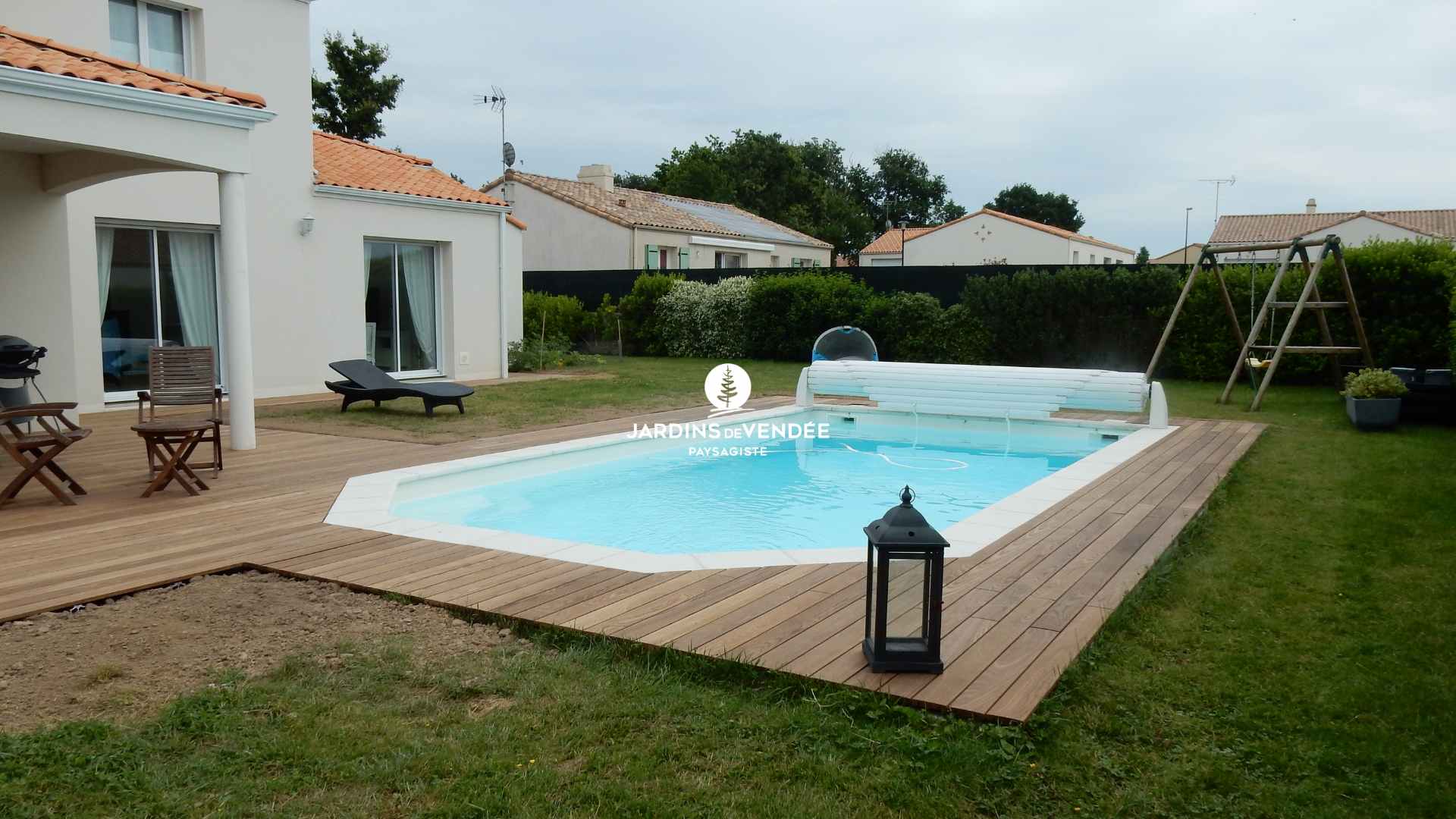 jardinsdevendee-nosrealisations-piscine14-compressed