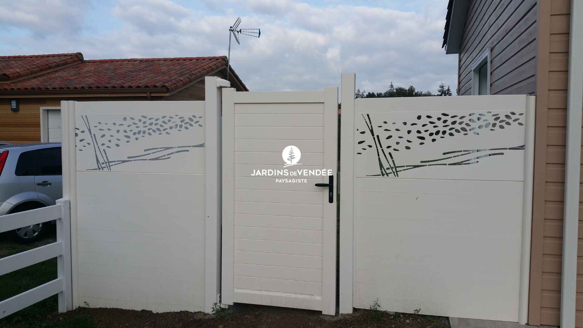 jardinsdevendee-nosrealisations-portail-aluminium11