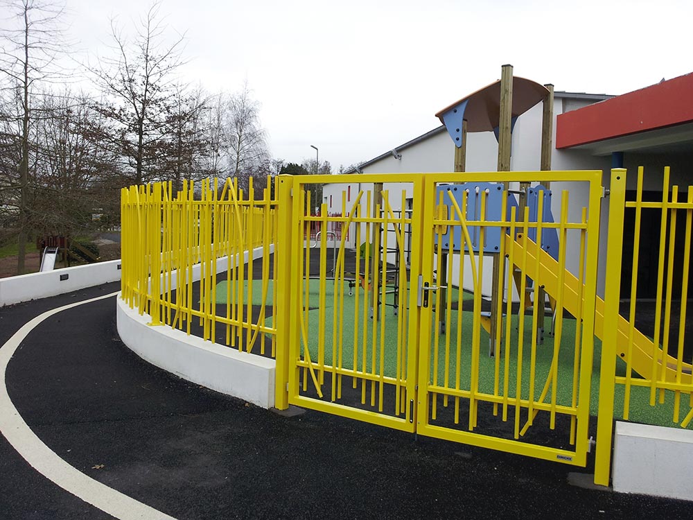 Aménagement d'une clôture d'une école périscolaire à Mouilleron-le-Captif