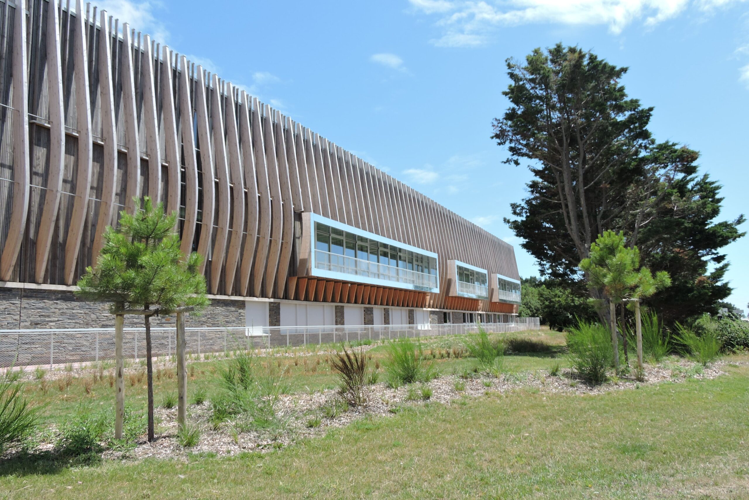 Plantations au lycée de Saint-Gilles-Croix-de-Vie